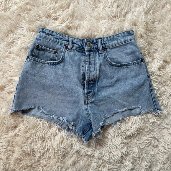 ZARA High Rise Frayed Cut off Style Hem Denim Shorts washed blue size 6 - Picture 1 of 5